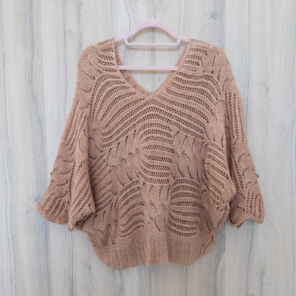 Womens Boho Open Knit Batwing Sweater Size L/XL Blush Tan Oversized Cottage Cozy - Picture 4 of 7